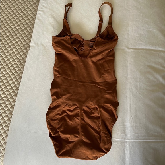 Skims Brief bodysuit with snap closure - Picture 6 of 6